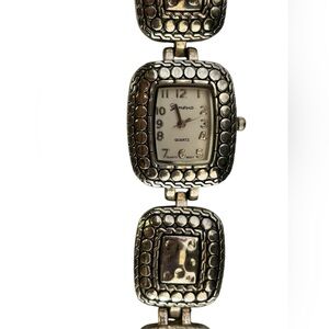 Geneva Bracelet Watch Hammered Panel Silver Tone Metal Women With New Battery
